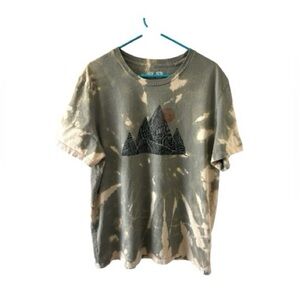 Custom Bleach Dyed Mountain Graphic Tee – Unisex XXL